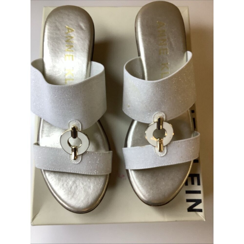 Anne Klein Size 6 Champagne Sparkly Stretch Band Slip On Wedge Sandal, Preloved - Picture 2 of 8
